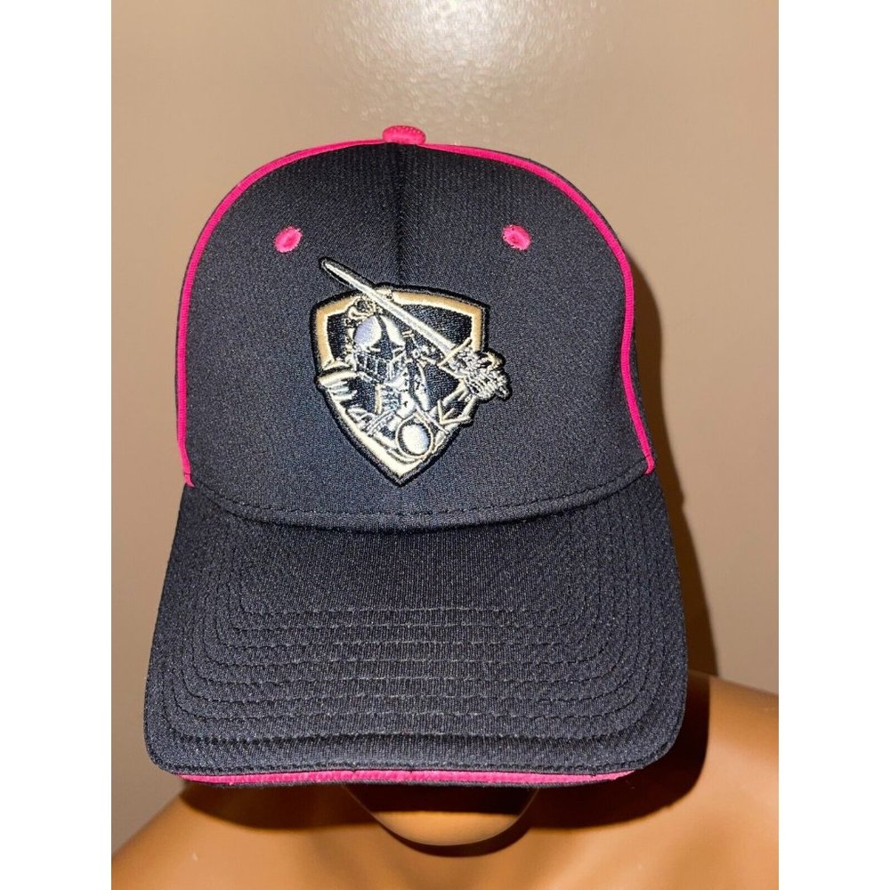 Harry Potter Wizarding World Black Red Hat Fitted Logo Cap Dome Knights, New